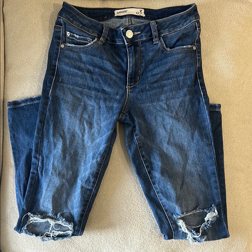 Garage Women's Blue Distressed Jeans